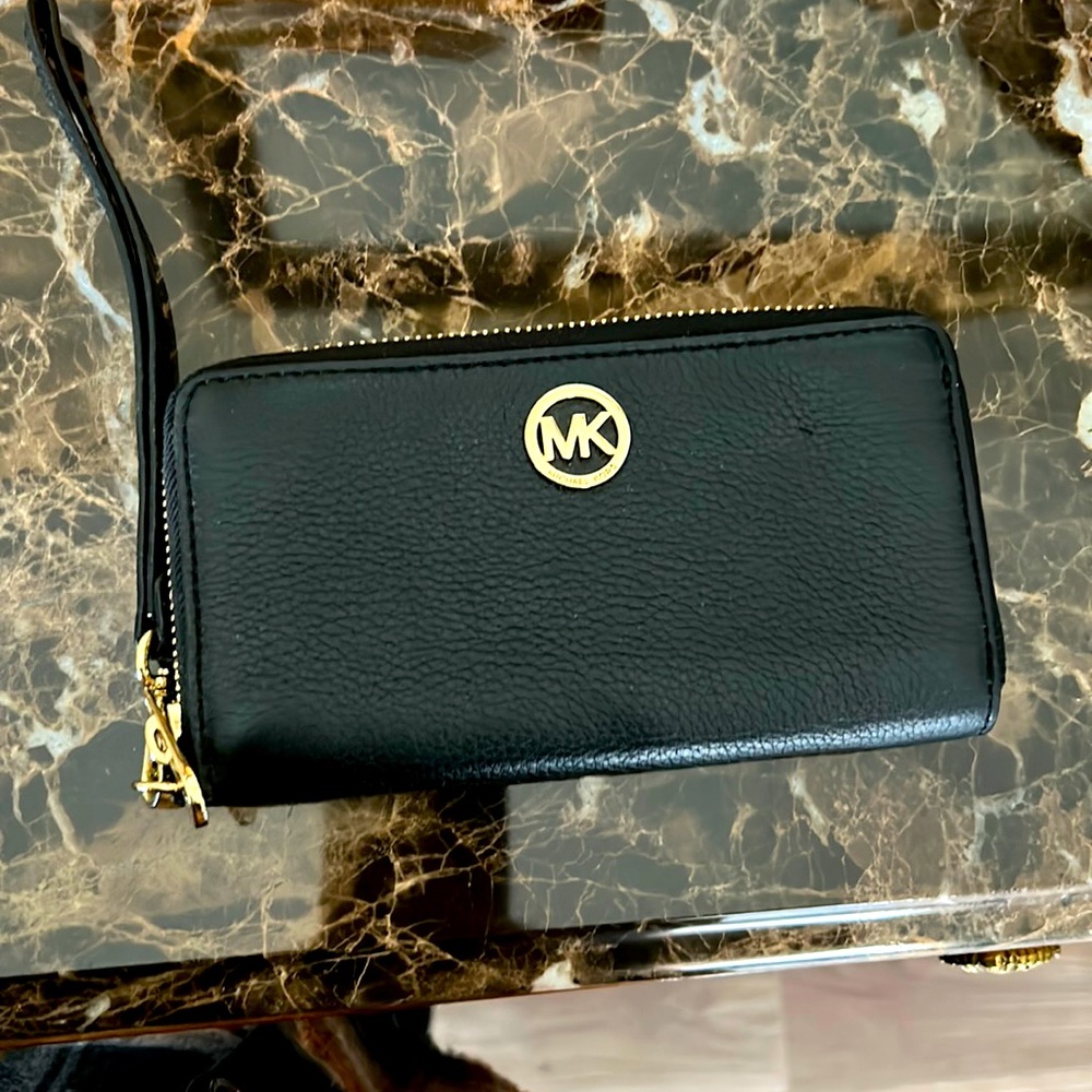 Michael Kors Wallets